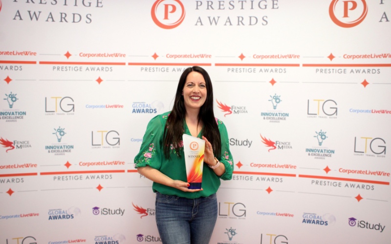 Naomi with her award for sleep consultant of the year